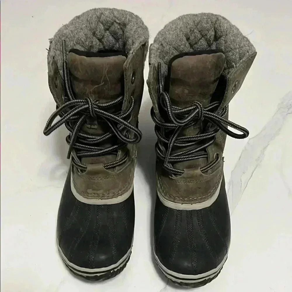 Sorel Black and Brown Winter Boots